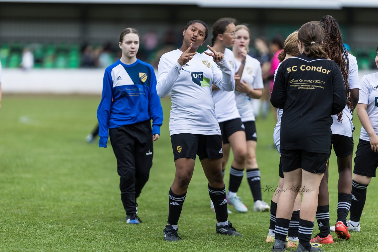 Bild 54 - Loewinnen Cup